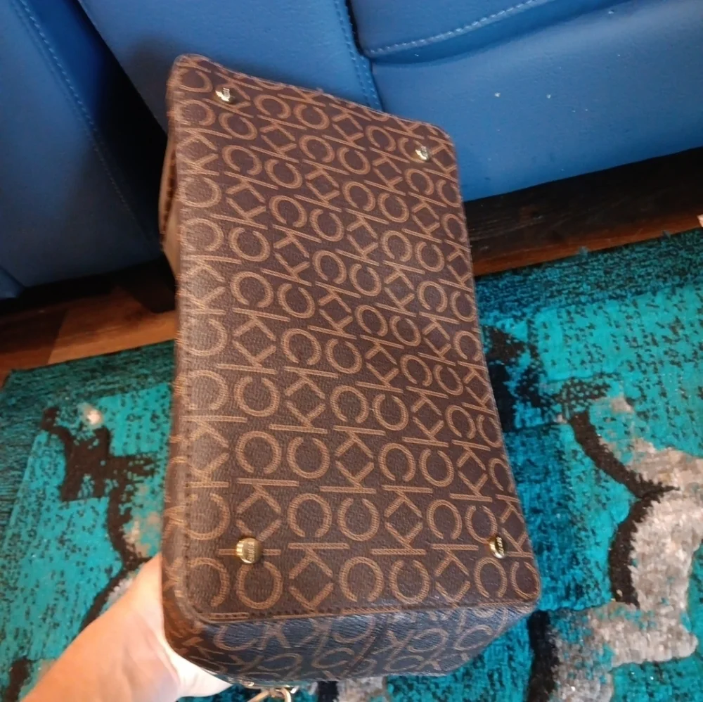 Calvin Klein Women's Silver and Brown Handbag
